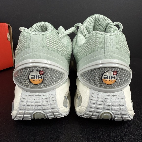 Nike Air Max DN Seafoam Metallic Silver Green Sneaker HJ9636-001 Women Size 6.5 - Picture 8 of 13